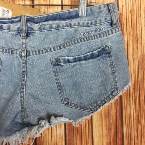 Billabong 9 Aztec Laneway Distressed Mini Shorts - Picture 4 of 7